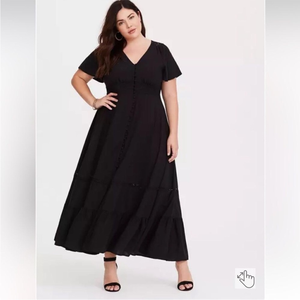 Torrid black v neck button front lace trim maxi dress size 2 or 2X NWT